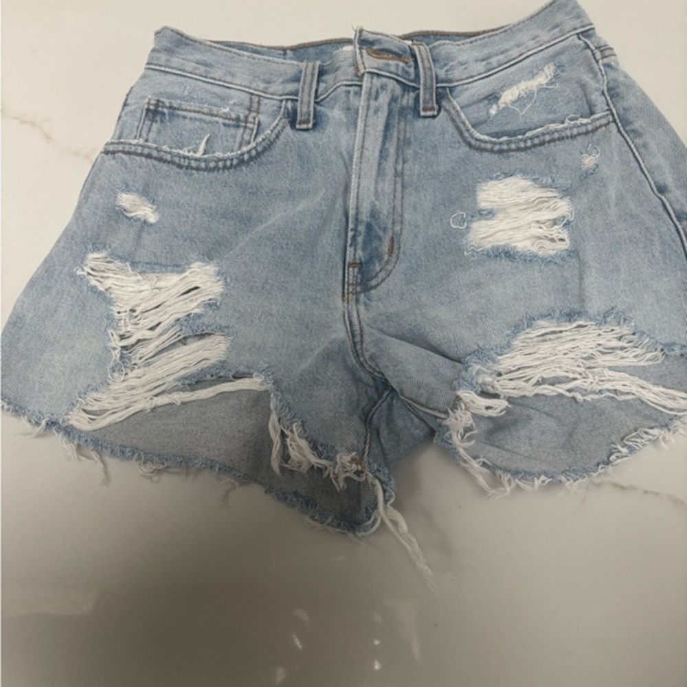 Abercrombie and fitch Distressed Denim Shorts size 25
